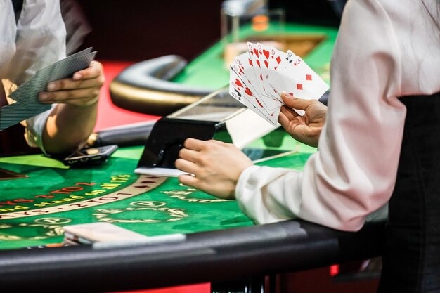 Recently Played list on medokjitu togel mobile app showing live casino tables and slot games